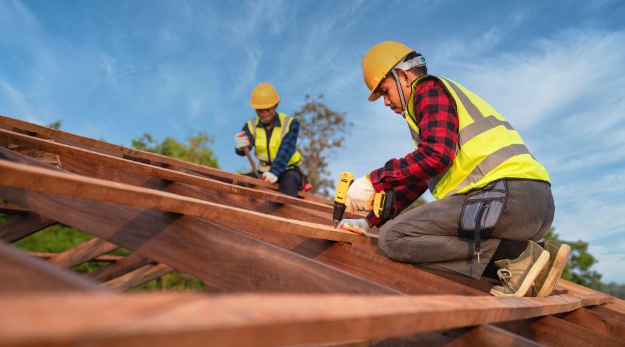 Professional Flat Roofing Installation services in Smithfield, OH
